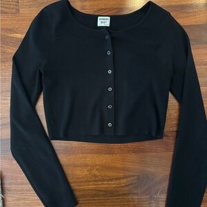 Aritzia Sunday Best cropped sweater